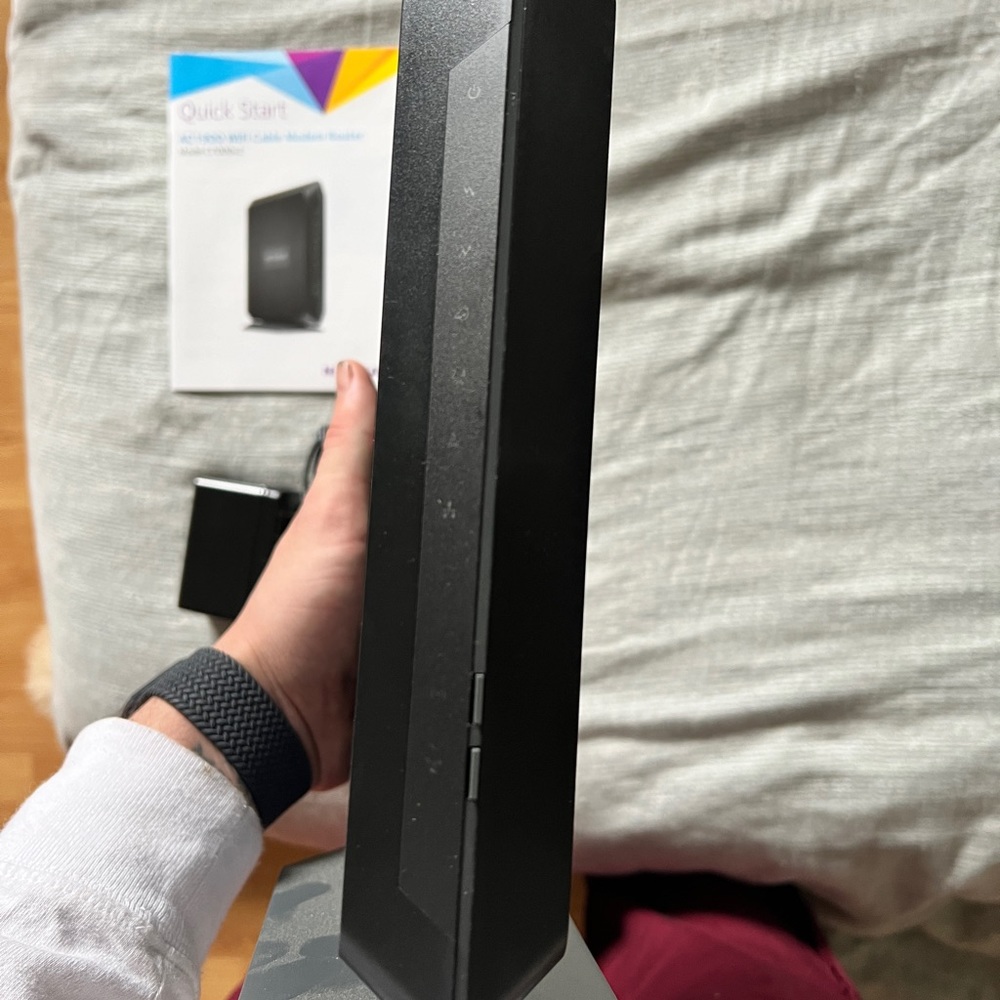Netgear Internet Modem/ Router - Picture 3 of 3